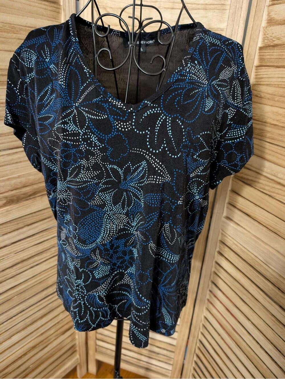 Briggs New York Womens Top Size L Blue & Black Stretch